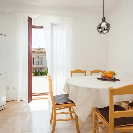 Nera Appartement Pula